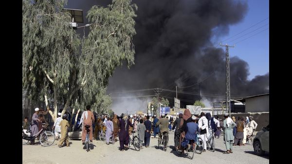  ಇಡೀ ಊರಿಗೆ ಬೆಂಕಿ ಬಿದ್ದಿದೆ..! 
