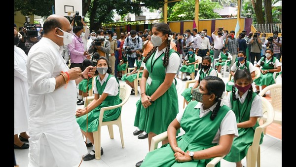 ಗಡಿ ಜಿಲ್ಲೆಗಳಲ್ಲಿ ಶಾಲೆಗಳ ಪ್ರಾರಂಭ