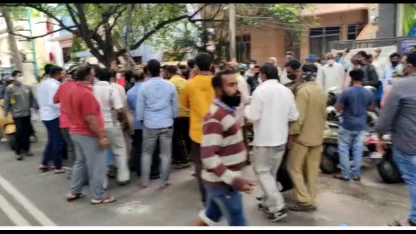 Brundavan property scam: MD Dinesh gowda arrested by Police Brundavan property scam: MD Dinesh gowda arrested by Police