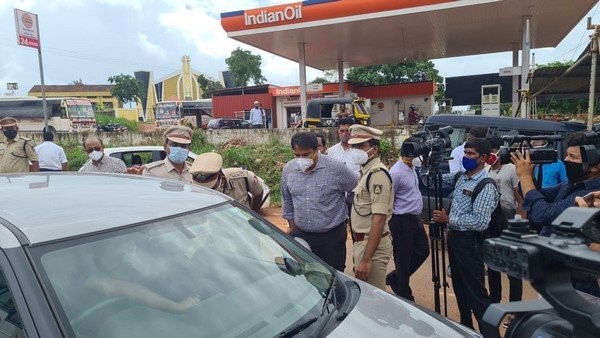 ದಕ್ಷಿಣ ಕ‌ನ್ನಡ ಜಿಲ್ಲಾಡಳಿತದ ವಿರುದ್ಧ ಆಕ್ರೋಶ 