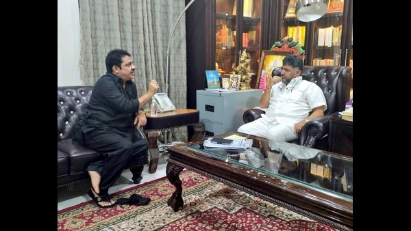  ಕಳೆದ ಹತ್ತು ದಿನಗಳಲ್ಲಿ ಇವರಿಬ್ಬರ ನಡುವಿನ ಎರಡನೇ ವೈಯಕ್ತಿಕ ಭೇಟಿ