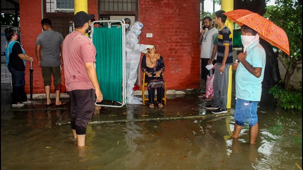 12 ಜಿಲ್ಲೆಗಳಲ್ಲಿ ಕೊವಿಡ್-19 ಸಕ್ರಿಯ ಪ್ರಕರಣಗಳು ಇಳಿಮುಖ 