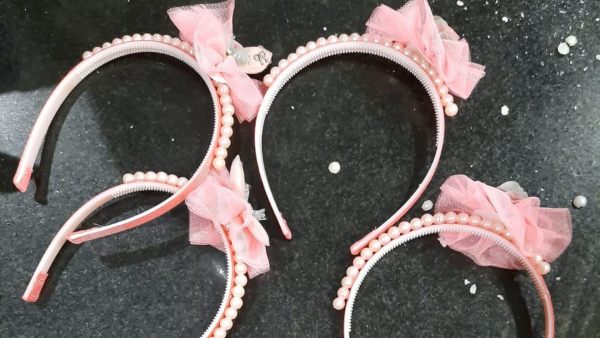 115 ಗ್ರಾಂ ಚಿನ್ನವನ್ನು ವಶಕ್ಕೆ ಪಡೆದ ಸಿಬ್ಬಂದಿ