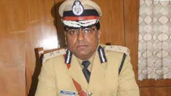 ಮುಖರ್ಜಿ ನಿರ್ಗಮನ