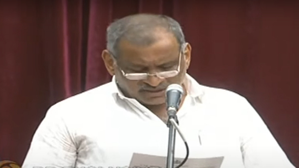 ಸಚಿವರಾಗಿ ಪ್ರಮಾಣ ವಚನ ಸ್ವೀಕರಿಸಿದ ಜೆ. ಸಿ ಮಾಧುಸ್ವಾಮಿ