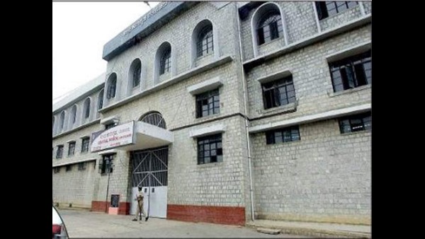 ಬೆಂಗಳೂರು ಡಾನ್ ಗಳ ಸೇಫ್ ಗೇಮ್ 