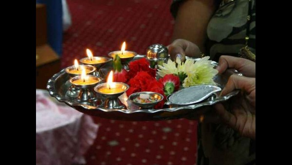 Varalakshmi Vratham 2021 Date, History, Timings, Puja Vidhi, Why we celebrate and Significance Varalakshmi Vratham 2021 Date, History, Timings, Puja Vidhi, Why we celebrate and Significance