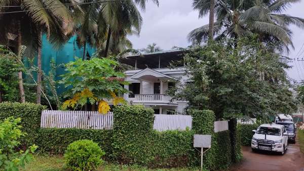 ಉನ್ನತ ಶಿಕ್ಷಣದ ನೆಪದಲ್ಲಿ ನಾಪತ್ತೆ