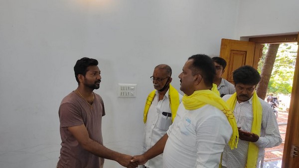  ಶಾಸಕ ಯು.ಟಿ. ಖಾದರ್ ಭೇಟಿ