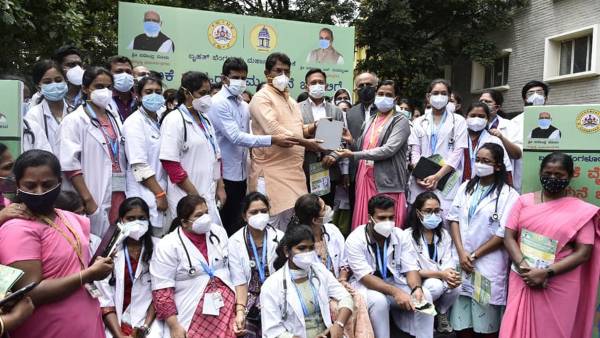 ಪ್ರತಿ ದಿನ 50 ಮನೆಗಳಿಗೆ ಭೇಟಿ