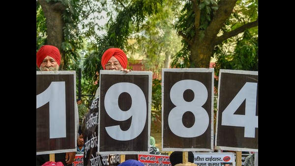 ಮೇದಾಂತ ಆಸ್ಪತ್ರೆಯಲ್ಲಿ ಚಿಕಿತ್ಸೆ ಕೊಡಿಸಿ 