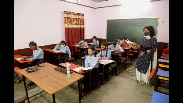  ನಿಯಮ ಪಾಲನೆಯೊಂದಿಗೆ ಶಾಲೆಗಳ ಪುನರಾರಂಭ ಮಾಡಿ