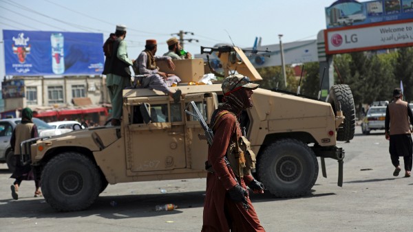 ಬಾಂಬ್ ಬೀಳಲಿಲ್ಲ, ಗುಂಡು ಸಿಡಿಯಲಿಲ್ಲ