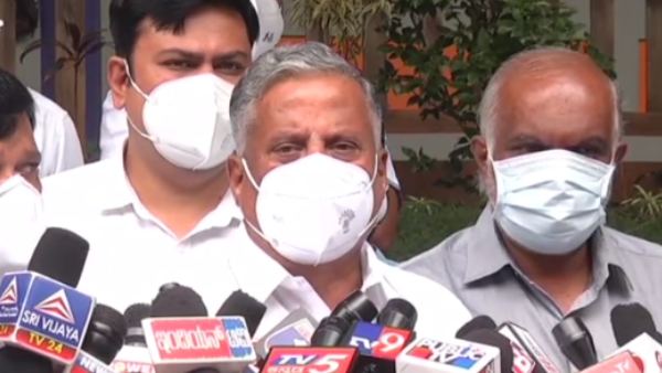 Davanagere: Housing Minister V Somanna Outrage Against Former CM Siddaramaiah Statement