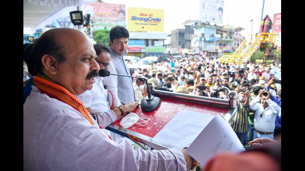 ಸ್ಥಳೀಯರಿಗೆ ಉದ್ಯೋಗ ಕೊಡಲೇಬೇಕು!