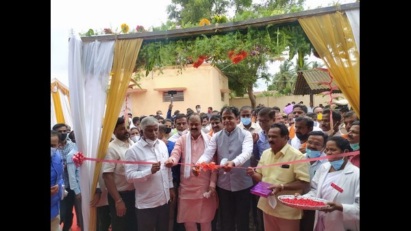 ರಾಜಕೀಯ ಟೀಕೆ ಸರಿಯಲ್ಲ 