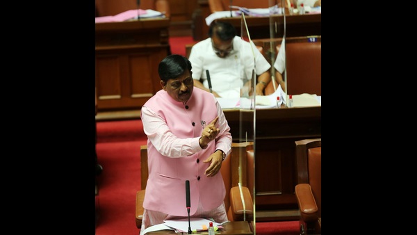 ನಾಡದೇವತೆ ಚಾಮುಂಡೇಶ್ವರಿ ಮೇಲೆ ಆಣೆ ಮಾಡಿದ ನಿರಾಣಿ!