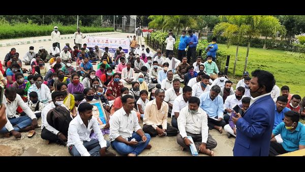  ಅಕ್ರಮ ಗಣಿಗಾರಿಕೆ ತಡೆಗೆ ಆಗ್ರಹ 