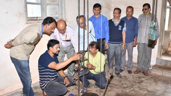 ನೈಋತ್ಯ ರೈಲ್ವೆ ತಾಂತ್ರಿಕ ಸಿಬ್ಬಂದಿಗಳ ತಂಡ