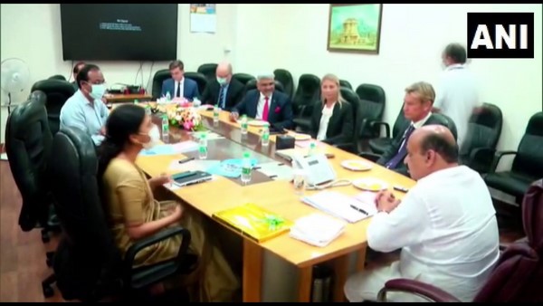 ರಾಯಭಾರಿ ಕ್ಲಾಸ್ ಮೊಲಿನ್ 