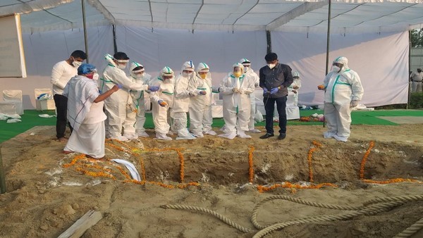  ಸುರೇಶ್ ಅಂಗಡಿಯವರ ಅಂತ್ಯಕ್ರಿಯೆಯನ್ನೂ ಬಿಜೆಪಿಯವರು ಸರಿಯಾಗಿ ನಡೆಸಿಲ್ಲ