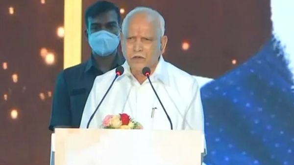 ಬಿಜೆಪಿ ಪಕ್ಷದ ಸಭೆಯಲ್ಲಿ ಕಣ್ಣೀರು ಹಾಕುತ್ತಾ ಯಡಿಯೂರಪ್ಪ ರಾಜೀನಾಮ ಬಿಜೆಪಿ ಪಕ್ಷದ ಸಭೆಯಲ್ಲಿ ಕಣ್ಣೀರು ಹಾಕುತ್ತಾ ಯಡಿಯೂರಪ್ಪ ರಾಜೀನಾಮ