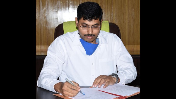  ಬೀದರ್ ಜಿಲ್ಲಾಧಿಕಾರಿ ಆರ್. ರಾಮಚಂದ್ರನ್ ಜನರಲ್ಲಿ ಮನವಿ ಮಾಡಿದ್ದಾರೆ