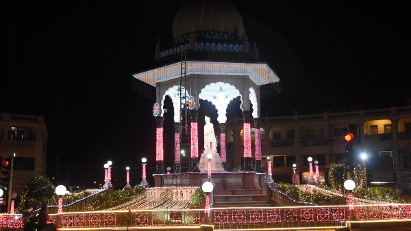 ರಾತ್ರಿ 7 ರಿಂದ 9.30ರವರೆಗೆ ಮೈಸೂರು ಜಗಮಗ
