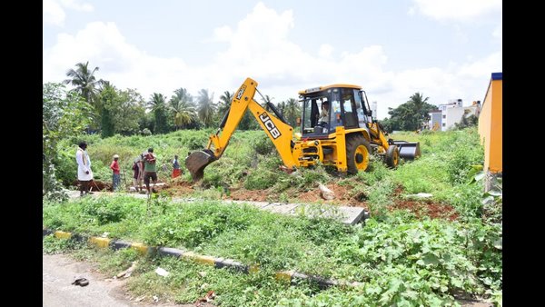 BDA Launches Clearing Operations Against Property encroachment 