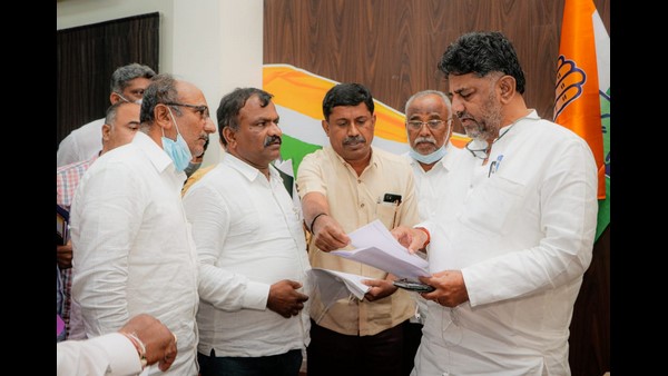 ದೇವರಿಗೆ ನೀನು ಇಷ್ಟೇ ಎತ್ತರ ಇರಬೇಕೆಂಬ ನಿಯಂತ್ರಣ!