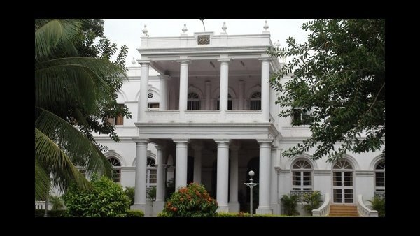 Evacuation Racket in Bengaluru : Fake owners and fake tenants available to grab property 