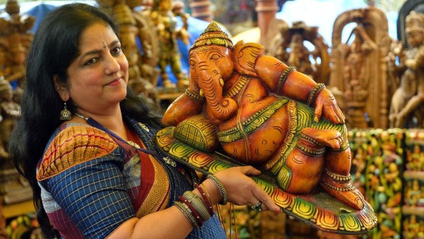 Demand for Ganesh Idol made of Various Metals at Chitakala Parishat