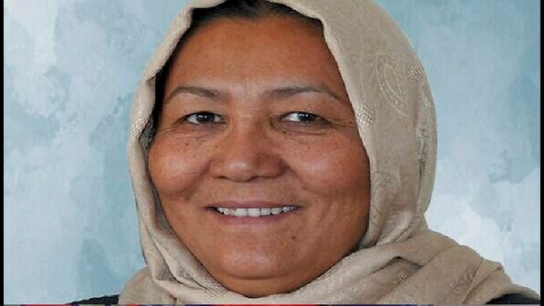  ಹಬೀಬಾ ಸರಬಿ, (65) ತಾಲಿಬಾನ್ ಮಾತುಕತೆಯಲ್ಲಿ ಮಾಜಿ ಸಂಧಾನಕಾರೆ