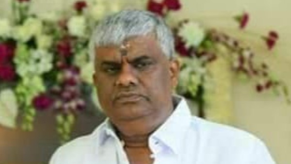 ನಮ್ಮ ಬಳಿ ಸಬ್ ಮೆರಿನ್ ಇದೆ ನಮ್ಮ ಬಳಿ ಸಬ್ ಮೆರಿನ್ ಇದೆ