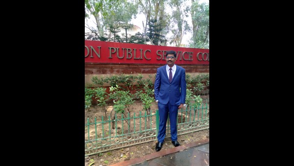 UPSC achiever : Migrant labor family student got 751th rank in UPSC Exam UPSC achiever : Migrant labor family student got 751th rank in UPSC Exam