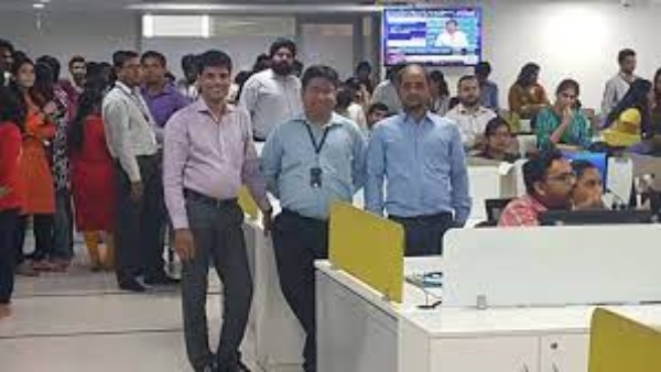 Karvy stockbroking company Multi crore scam exposed by CCB Police 