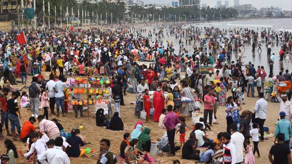 Centre Extends Covid Containment Measures Till October End