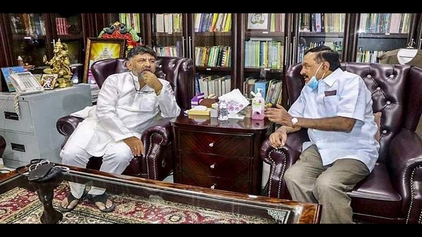  ಕೋಲಾರ ಕ್ಷೇತ್ರದ ಹಾಲೀ ಜೆಡಿಎಸ್ ಶಾಸಕ ಕೆ.ಶ್ರೀನಿವಾಸ ಗೌಡ 