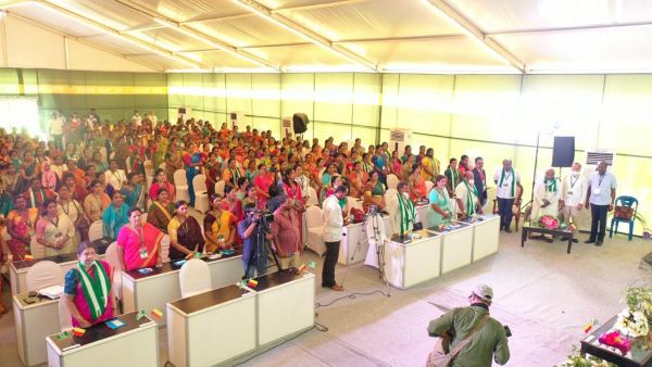 ಮಹಿಳೆಯರಿಗೆ ಟಿಕೆಟ್ ನೀಡಲಾಗುತ್ತದೆ