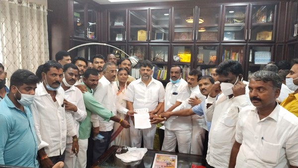 ಬಿಜೆಪಿಯ ಇಡೀ ಸರ್ಕಾರವೇ ಅಲ್ಲಿದೆ! 