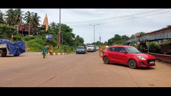  ಜ್ವರದ ಲಕ್ಷಣವಿದ್ದವರಿಗೆ ಜಿಲ್ಲೆಗೆ ಪ್ರವೇಶಿಲು ಅವಕಾಶವಿಲ್ಲ