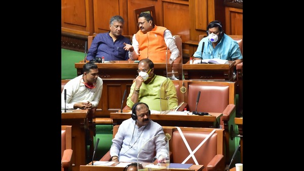 ಪರಿಷತ್ ಕಲಾಪ; ಅಗಲಿದ ಗಣ್ಯರಿಗೆ ಸಂತಾಪ