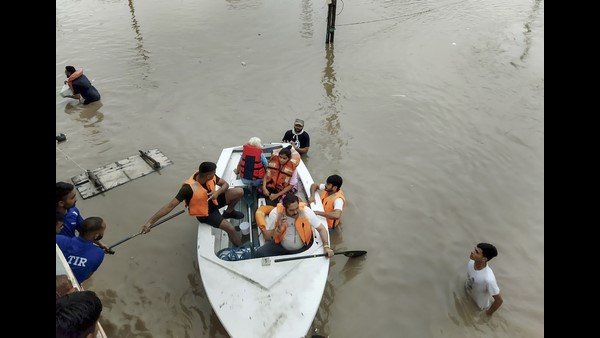  ಚಂಡಮಾರುತ ಪ್ರಭಾವದಿಂದ ಹೆಚ್ಚಿನ ಮಳೆ
