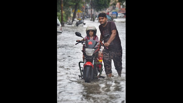 IMD Predicts Heavy Rain In 10 States This Week