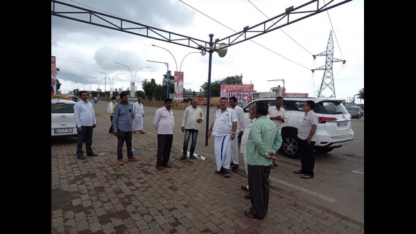 Siddaramaiah Tour To Davanagere Cancelled After No Permission For Helicopter Landing