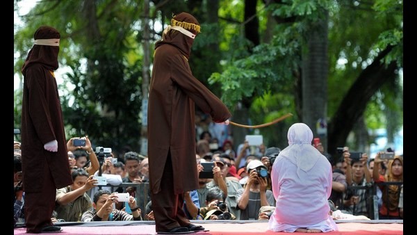 ಅಸಲಿಗೆ ಷರಿಯಾ ಕಾನೂನು ಎಂದರೇನು? 