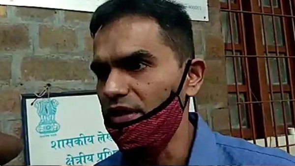  ಮುಂಬೈ ಕ್ರೂಸ್ ಡ್ರಗ್ ಪಾರ್ಟಿ ಮೇಲೆ ದಾಳಿ 