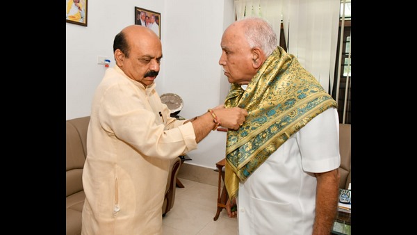 ಬಿಜೆಪಿ ಅಭ್ಯರ್ಥಿಗಳ ಪರ ಯಡಿಯೂರಪ್ಪ ಪ್ರಚಾರ!