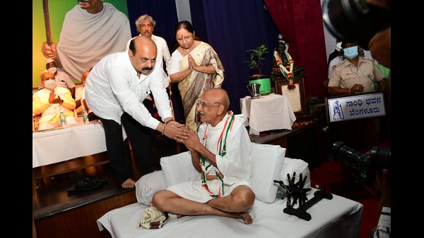 ಕಾಯಕ ಪೂಜೆಗಿಂತಲೂ ಮಿಗಿಲಾದದ್ದು 