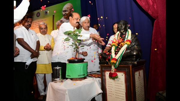 ಶೀಘ್ರ ಗಾಂಧಿ ಭವನಗಳ ಲೋಕಾರ್ಪಣೆ! 